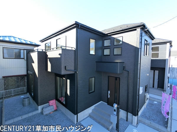 草加市青柳8丁目　新築一戸建て　17期　2号棟