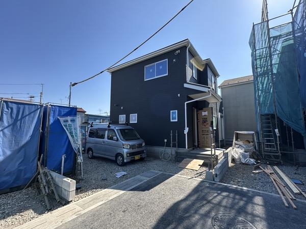 草加市青柳3丁目　新築一戸建て　18期5号棟