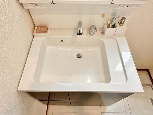 草加市長栄1丁目　新築一戸建て　第2期F号棟