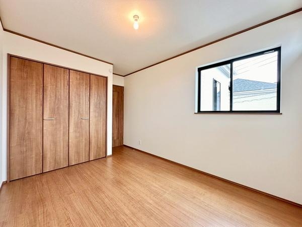 草加市長栄1丁目　新築一戸建て　第2期F号棟