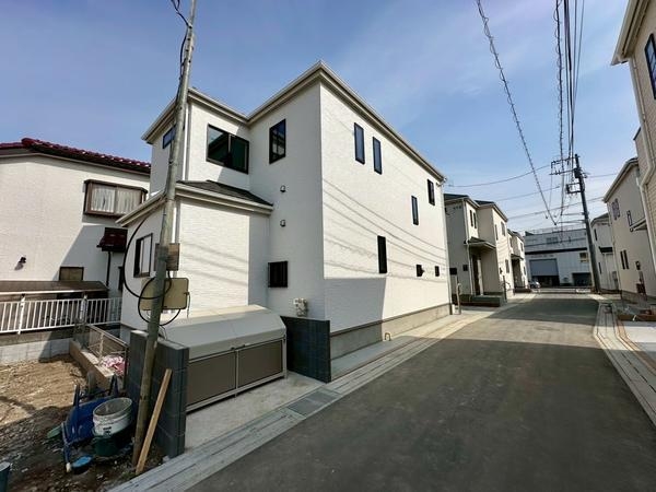 草加市長栄1丁目　新築一戸建て　第2期F号棟