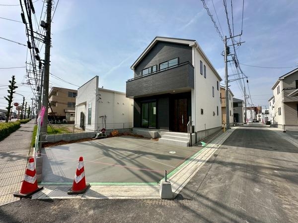 草加市長栄1丁目　新築一戸建て　第2期D号棟