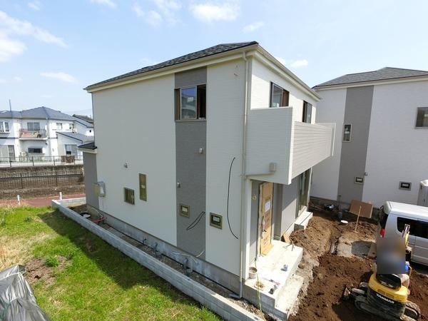 草加市八幡町　新築一戸建て　1号棟