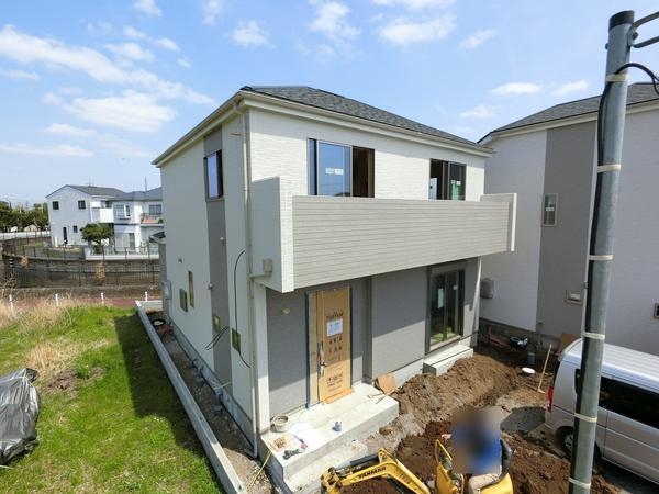 草加市八幡町　新築一戸建て　1号棟