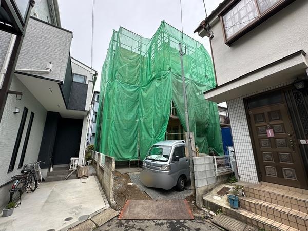 草加市八幡町　新築一戸建て　R