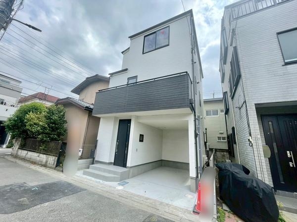 草加市氷川町　新築一戸建て