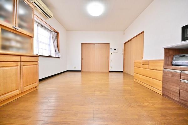 草加市両新田東町　中古一戸建て