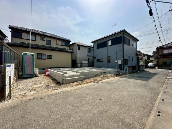 草加市長栄2丁目　新築一戸建て　7期