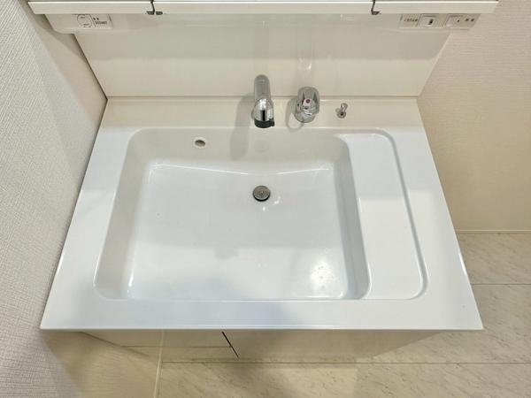 草加市苗塚町 新築一戸建て 23 1期8号棟(洗面台・洗面所)