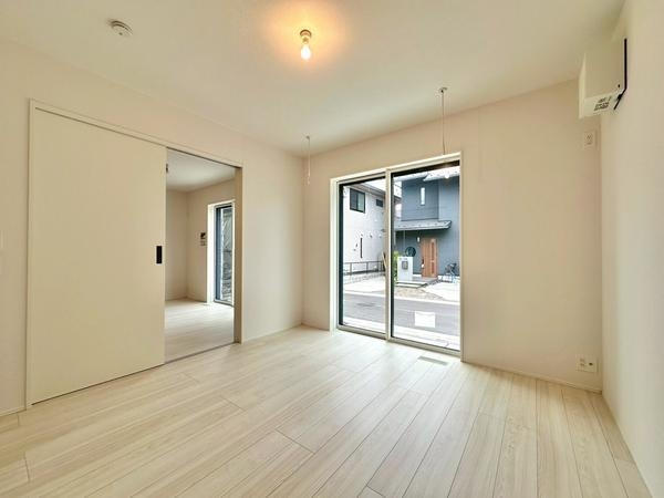 草加市苗塚町 新築一戸建て 23 1期8号棟(洋室)