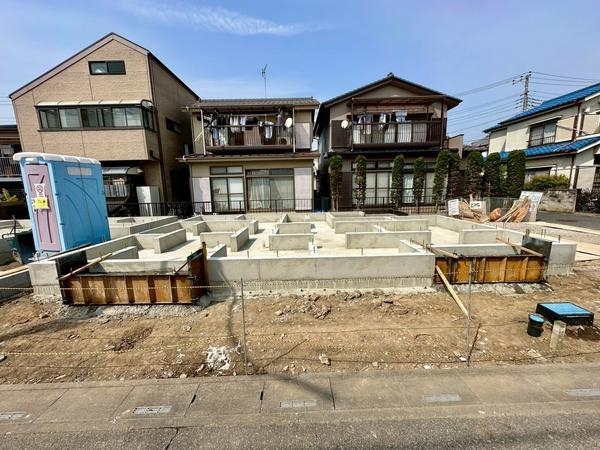 草加市長栄2丁目　新築一戸建て　2号棟