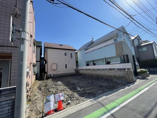 草加市西町　新築一戸建て