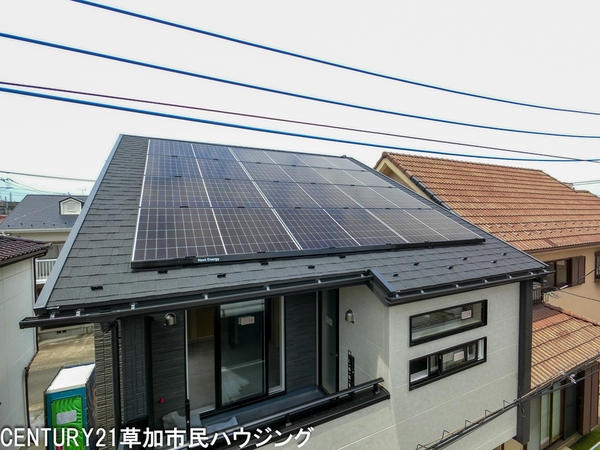 草加市谷塚仲町　新築一戸建て