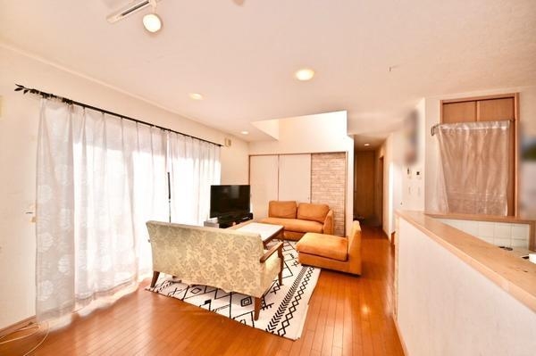 草加市谷塚町　中古一戸建て