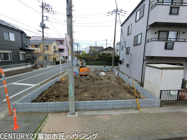草加市北谷2丁目　新築一戸建て　10期