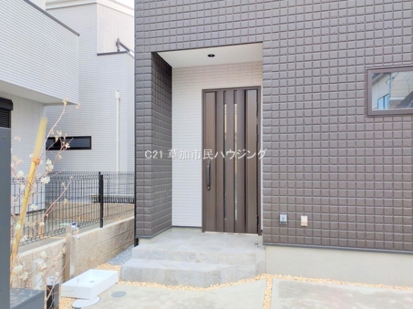 草加市新里町　新築一戸建て　VII期2号棟