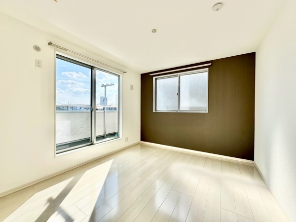 草加市西町の中古一戸建て