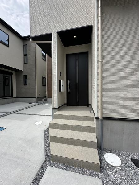八潮市緑町3丁目　新築一戸建て　5期2号棟