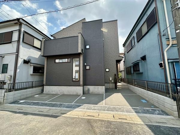 草加市吉町4丁目　新築一戸建て