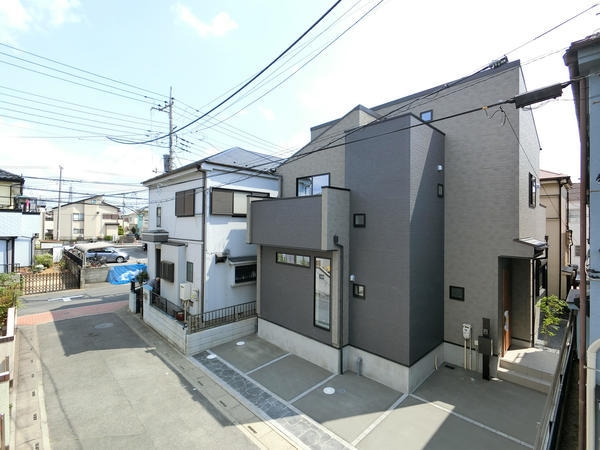 草加市吉町4丁目　新築一戸建て