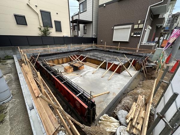 草加市青柳2丁目　新築一戸建て　23期