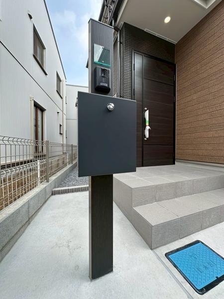 草加市長栄1丁目　新築一戸建て　第1期3号棟