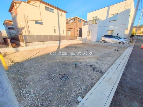 草加市長栄1丁目　新築一戸建て　第1期1号棟