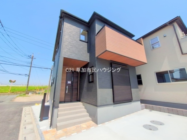 八潮市古新田　新築一戸建て　1号棟