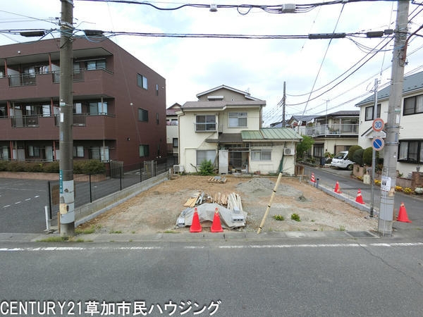 草加市青柳2丁目　新築一戸建て　1期
