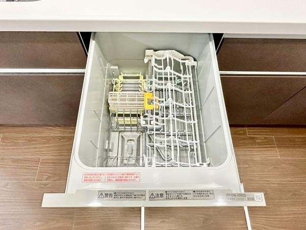 草加市金明町の中古一戸建て