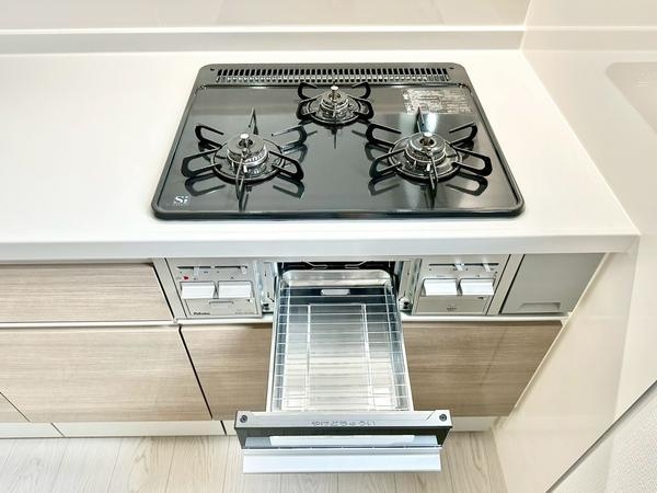 草加市稲荷5丁目　新築一戸建て　14期