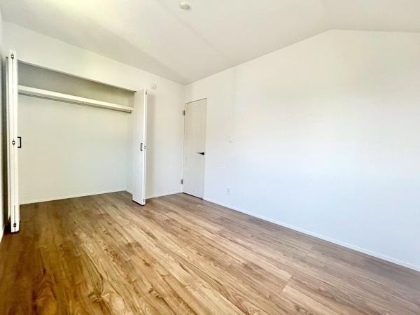草加市新栄1丁目　新築一戸建て　6期