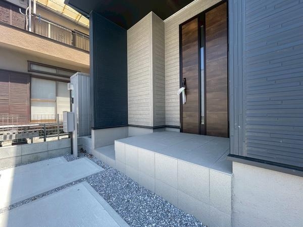 草加市新栄1丁目　新築一戸建て　6期