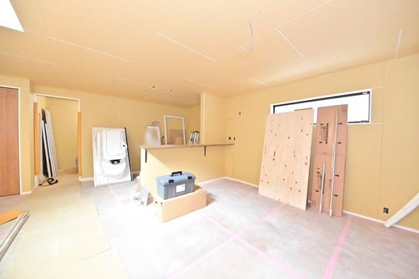 八潮市中央2丁目　新築一戸建て　1期　C号棟