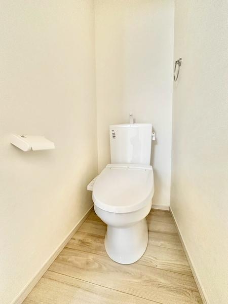 草加市小山1丁目 新築一戸建て 1期(トイレ)