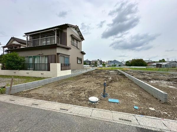 草加市新里町　新築一戸建て　2期2号棟