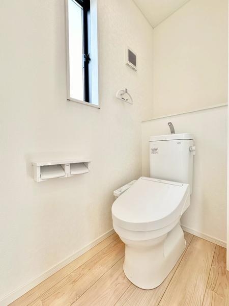 草加市新里町 新築一戸建て 第11(トイレ)