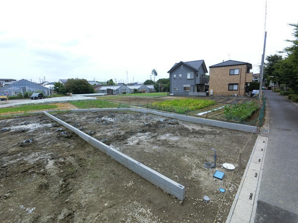 草加市新里町　新築一戸建て　2期3号棟