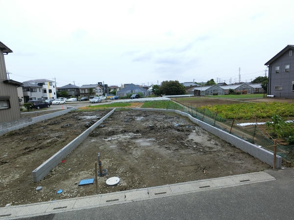 草加市新里町　新築一戸建て　2期3号棟