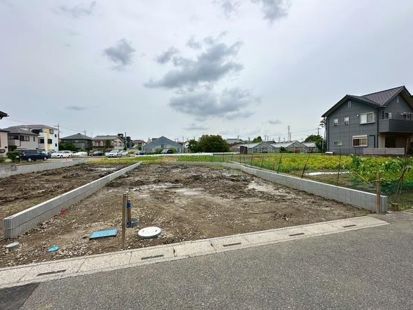 草加市新里町　新築一戸建て　2期3号棟
