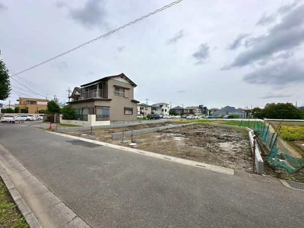 草加市新里町　新築一戸建て　2期3号棟
