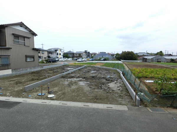 草加市新里町　新築一戸建て　2期3号棟