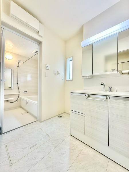 草加市新里町 新築一戸建て 2期1号棟(洗面台・洗面所)