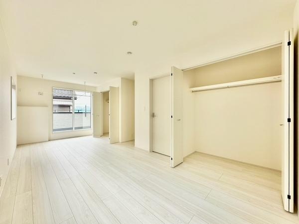 草加市新里町 新築一戸建て 2期1号棟(リビング)