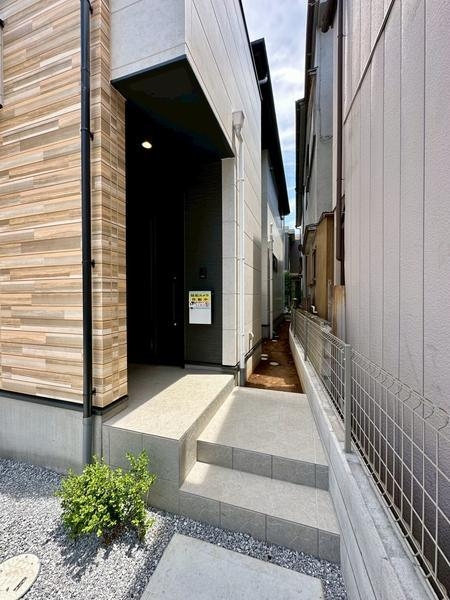 草加市氷川町　新築一戸建て　12期