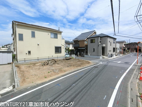 草加市弁天2丁目　新築一戸建て