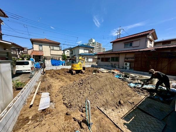 草加市花栗3丁目　新築一戸建て