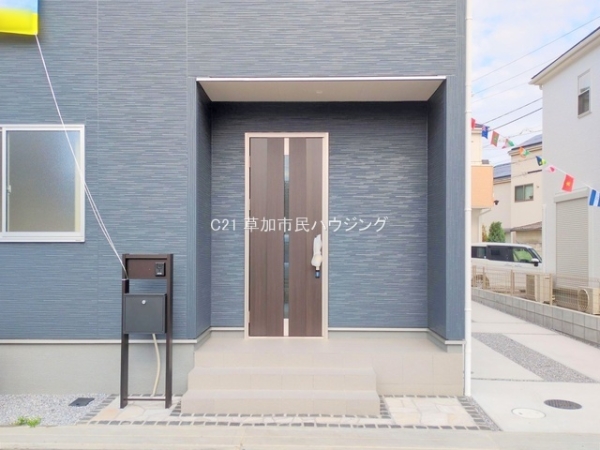 草加市青柳3丁目　新築一戸建て　18期3号棟