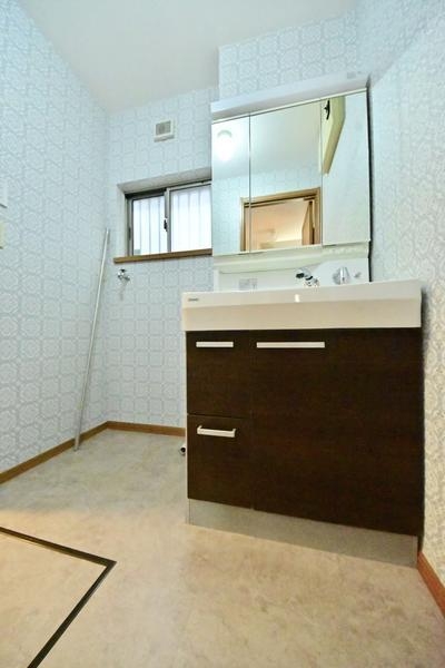 草加市松江２丁目の中古一戸建て