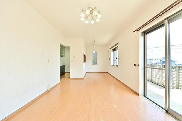 草加市松江２丁目の中古一戸建て
